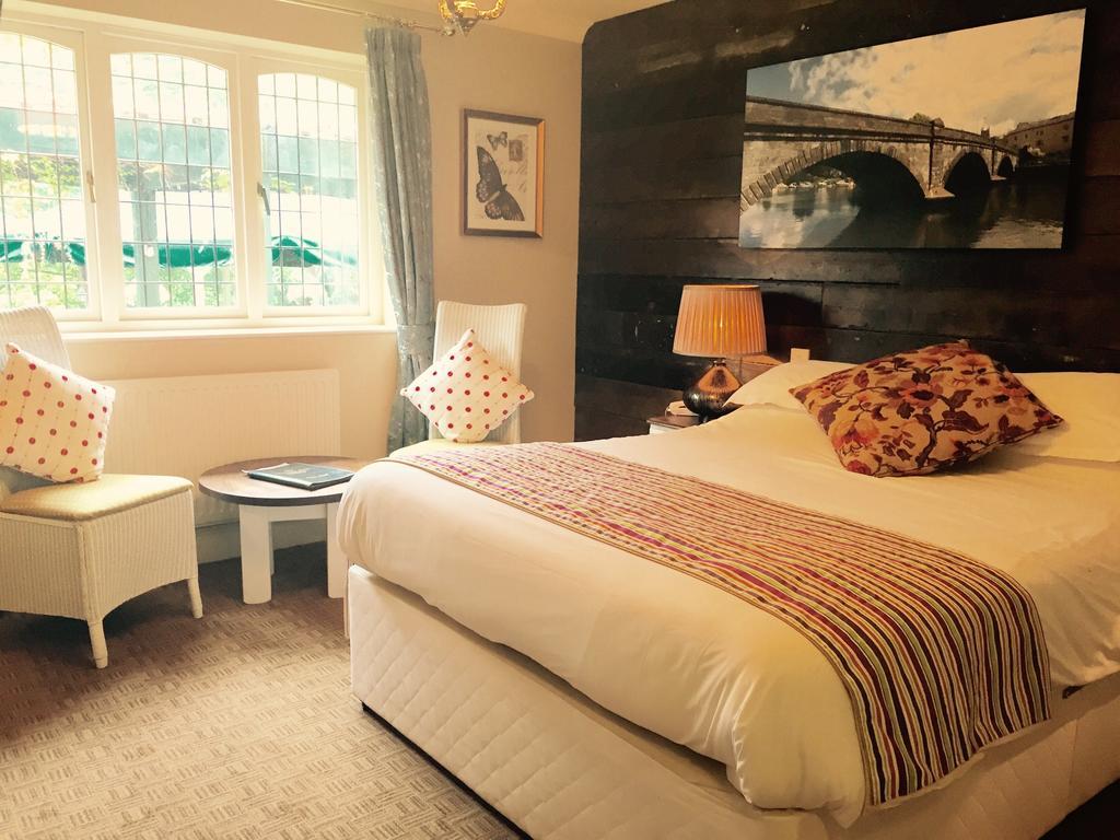 Bed and Breakfast The Waterman'S Arms Тотнес Номер фото